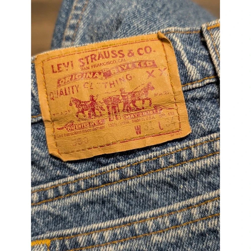 Levis 550 Relaxed Fit Tapered Leg Jeans Mens 31x34 Made in USA Blue 90s‎ Vintage